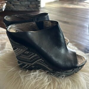 Wedge shoes